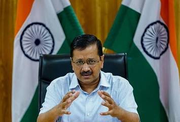 Delhi CM Arvind Kejriwal big announcement, 18+ people will be given free vaccine in Delhi.