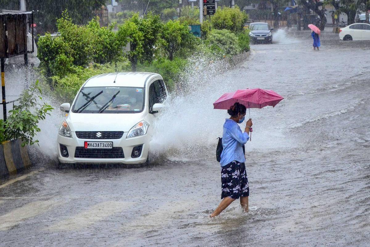 Weather News : Alert of heavy rain in many states including UP, Bihar, know the weather condition of your state.