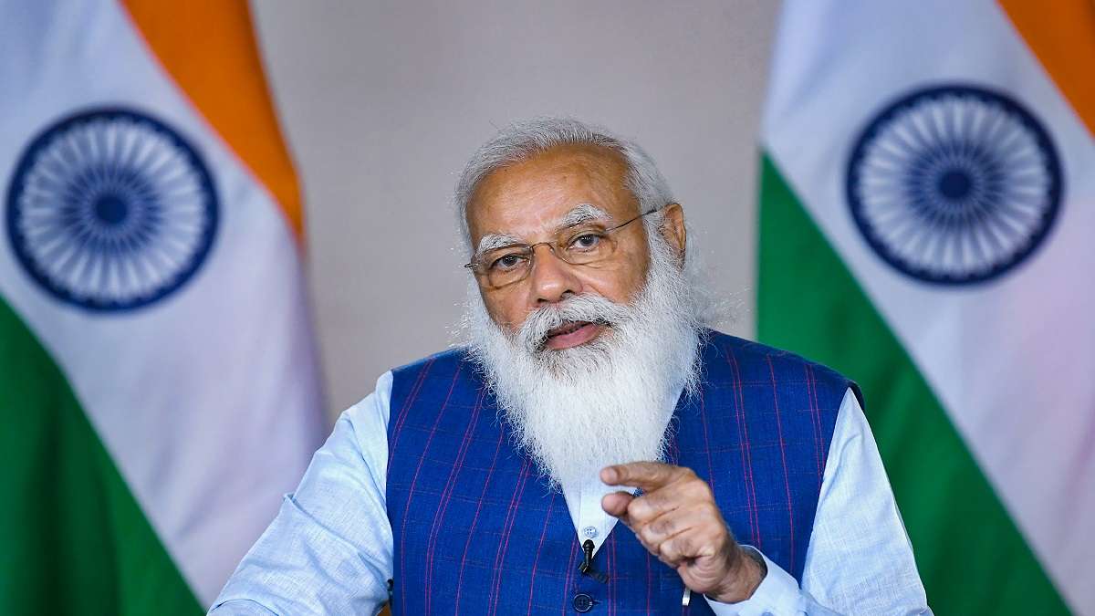 PM Modi today chaired a high-level meeting to review the situation in Corona and the vaccination campaign.