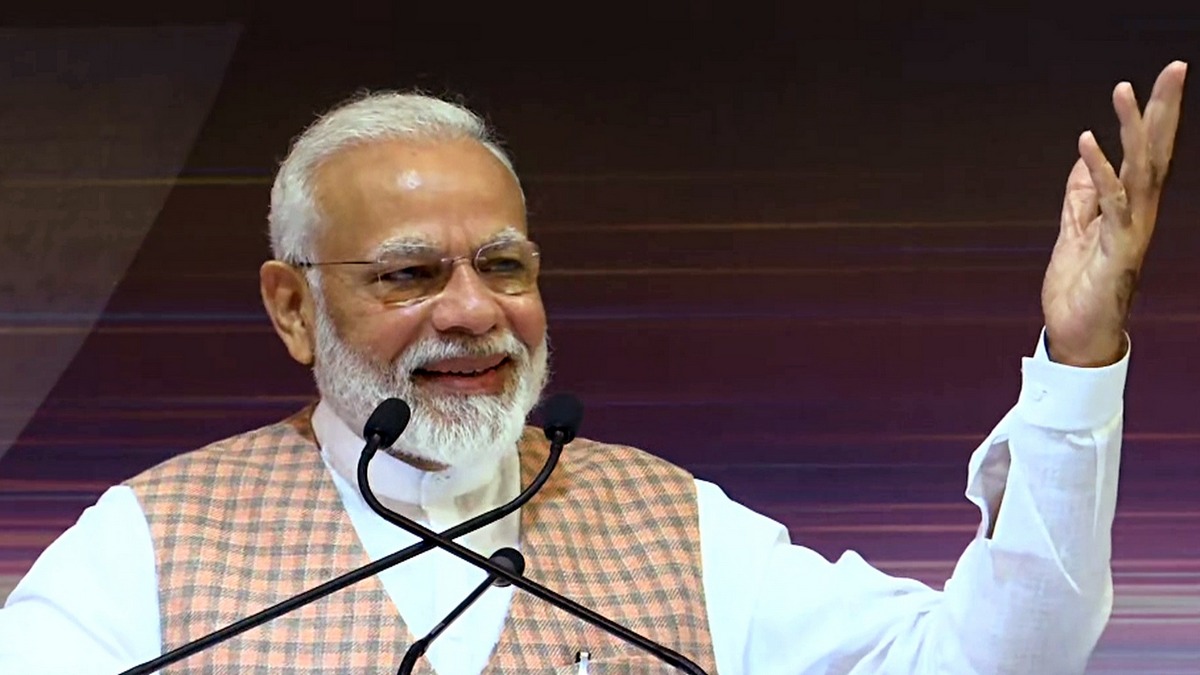 PM Narendra Modi reached Italy, Indians welcomed PM Modi in Italy.