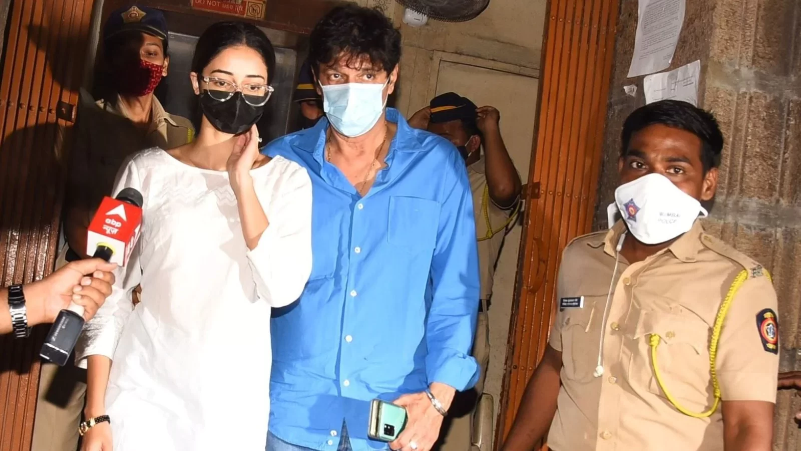 Drug Case : Questioning of Bollywood actress Ananya Panday over, NCB called again tomorrow morning.