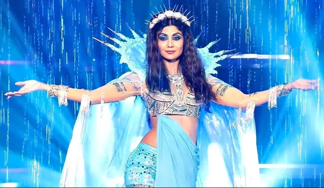 Shilpa Shetty Dance Video On Nadiyon Paar Song Goes Viral, see video