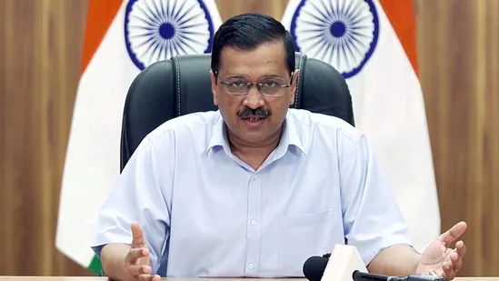 CM Arvind Kejriwal, who reached Haridwar before the Uttarakhand elections, met the auto people here.