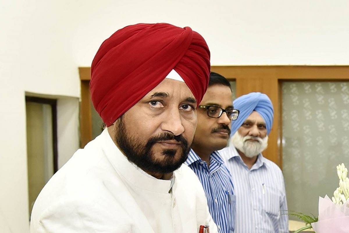 Punjab CM Charanjit Channi has given Diwali gift to the people of the state. Electricity rates reduced in Punjab.