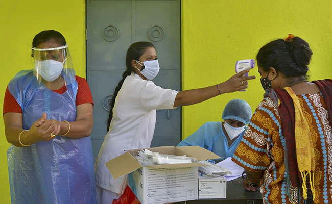 Coronavirus : 12,885 new cases of corona registered in India in last 24 hours, 461 deaths.