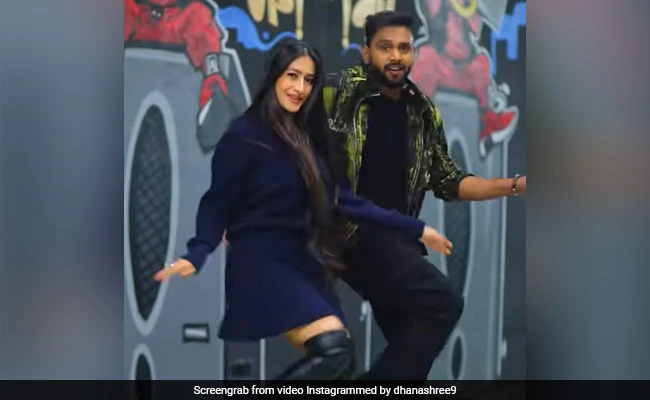 Dhanashree Verma danced on the song 'Koi Pardesi', dance video went viral.