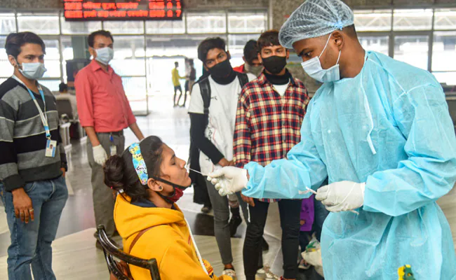Coronavirus : 3.33 lakh new cases of corona registered in one day in India, 525 deaths.