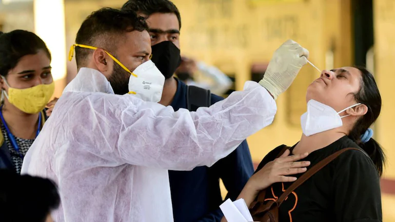 Coronavirus : In the last 24 hours, 83,876 new cases of corona were registered, 895 people died.