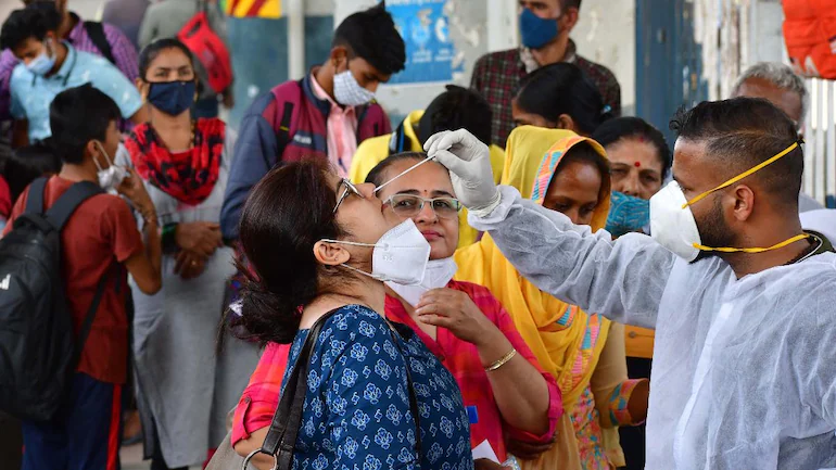 Coronavirus : In the last 24 hours, 67,597 new cases of corona were registered in India, 1,188 deaths.