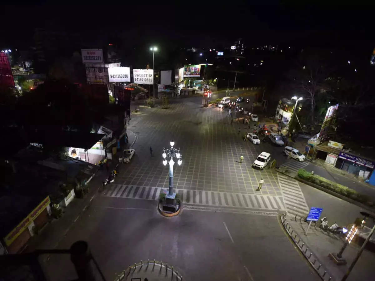 UP Night Curfew: Night curfew ends in UP, schools open with Corona guidelines