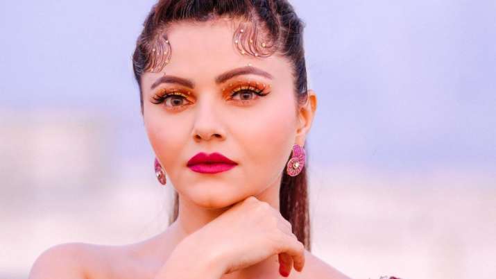 See Rubina Dilaik new photoshoot, Watch photos
