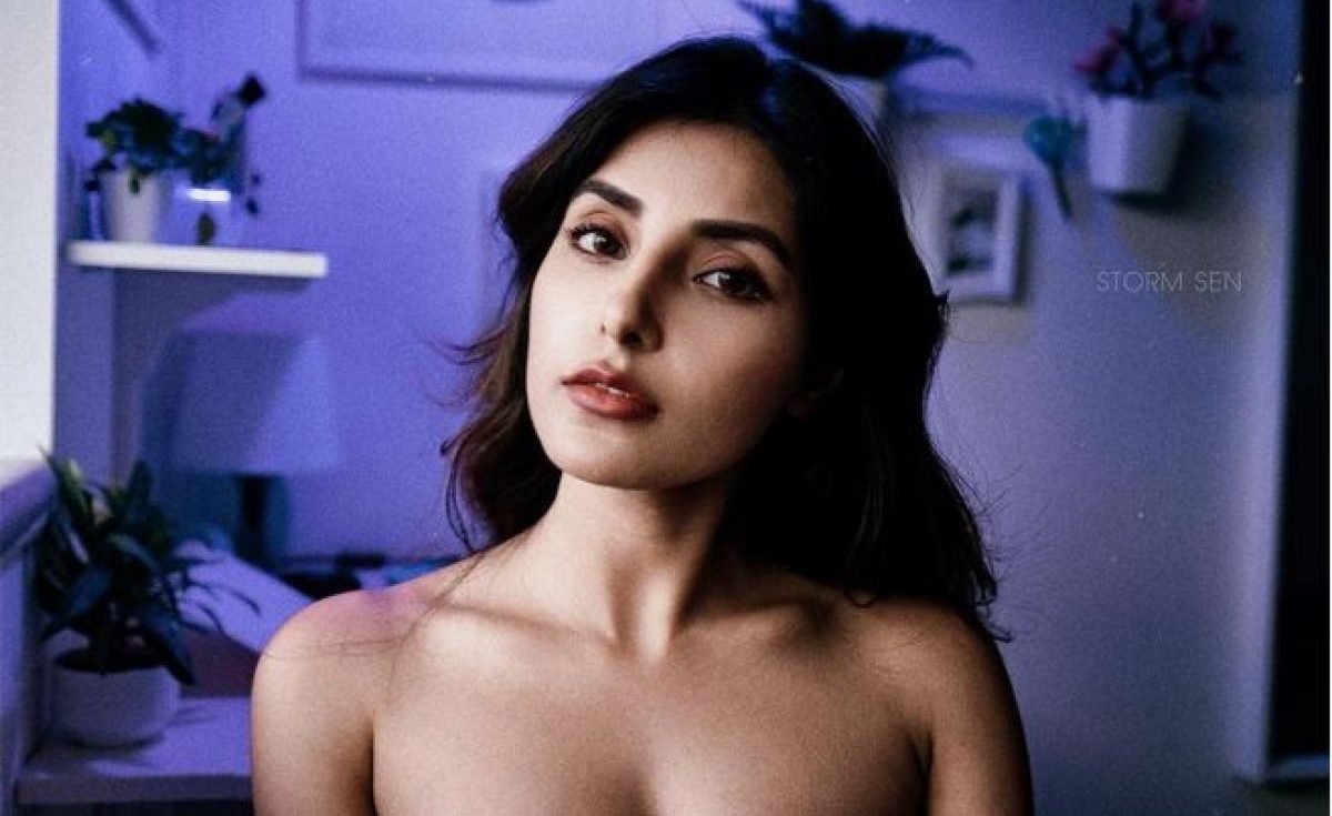 Harshita Gaur goes a hot photoshoot, See Photos
