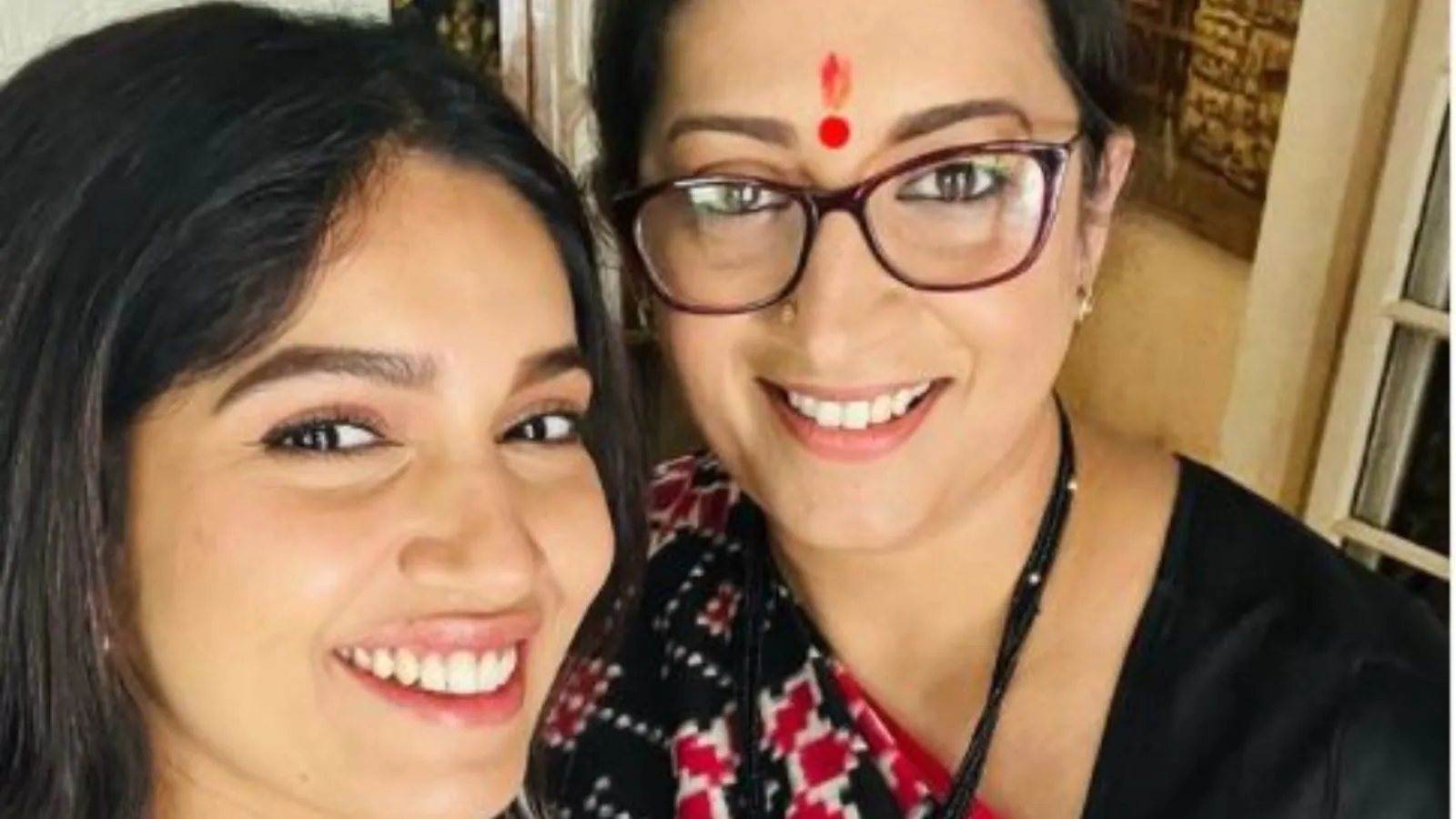 Actress Bhumi Pednekar shared photo with Smriti Irani.