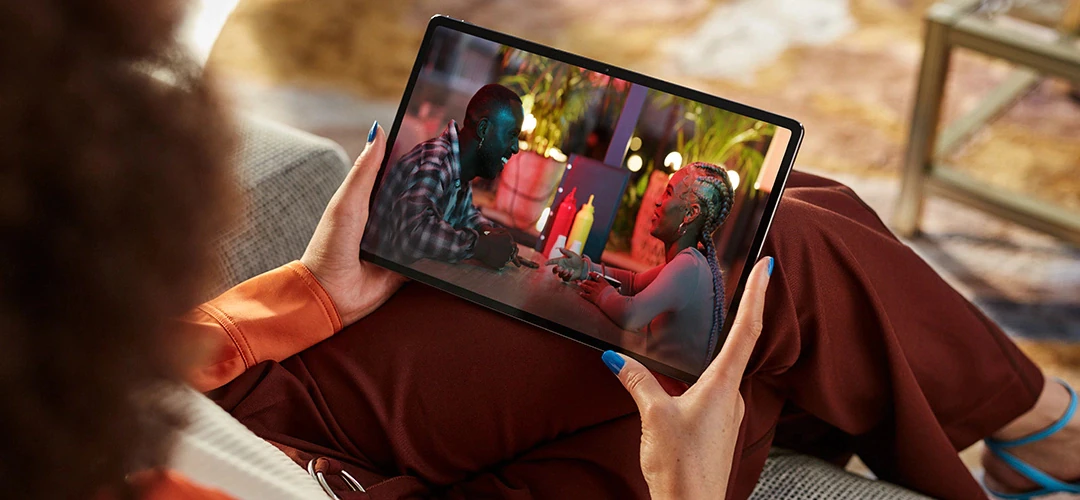 Lenovo Launches Lenovo Tab P12 Pro Tablet and Lenovo Yoga AIO 7 Desktop, Know Features and Prices.